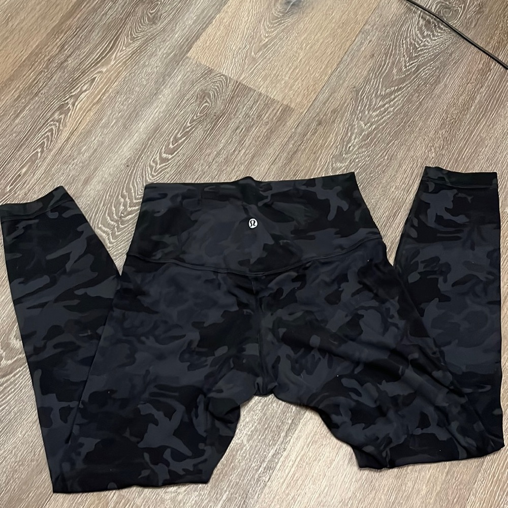 lululemon align 7/8 leggings black camo